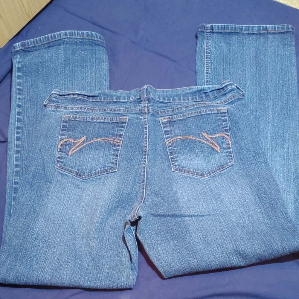 Jeans - Picture 3 of 3